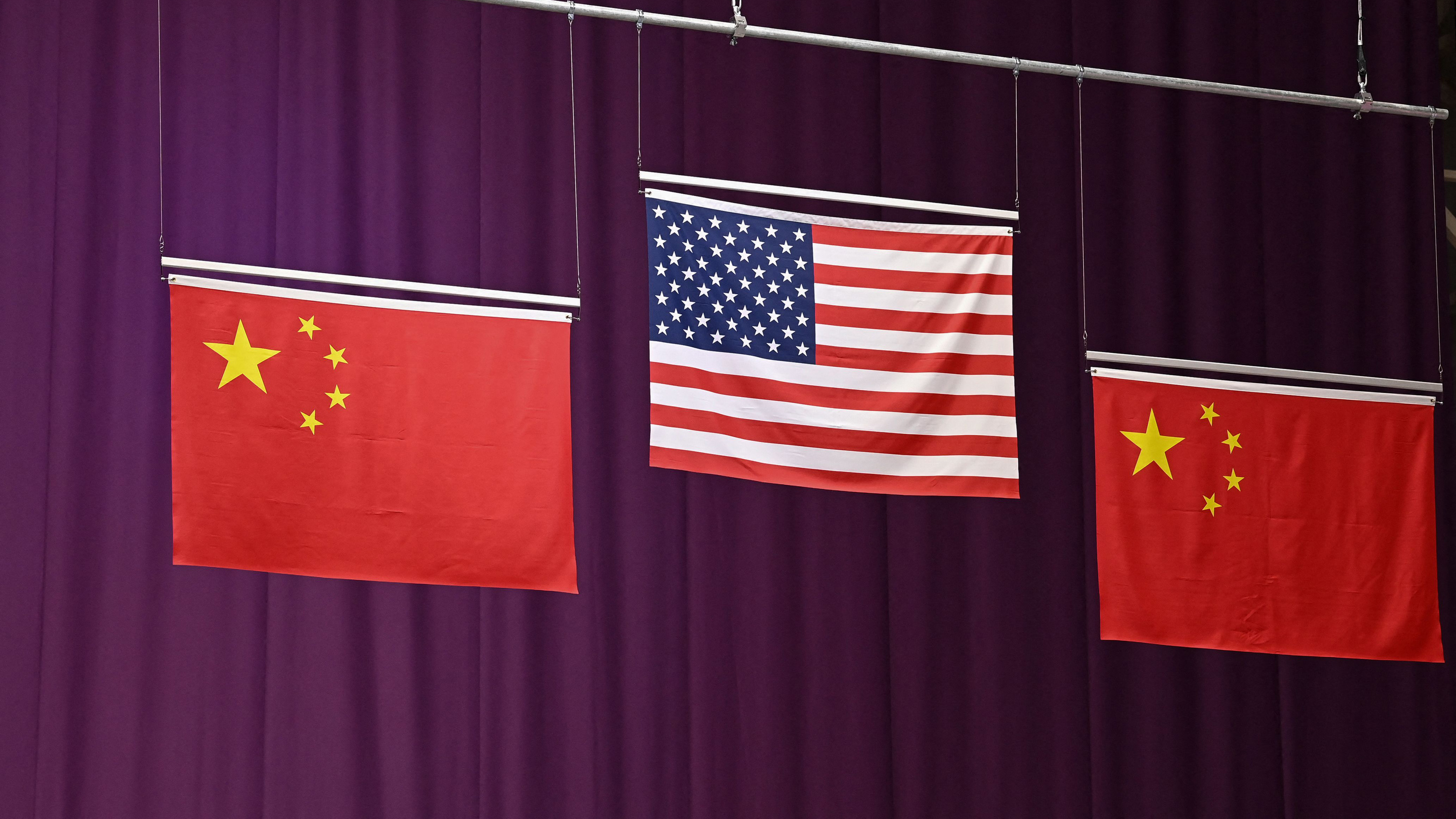 美国正在输掉与中国的“鞋子竞赛”吗?