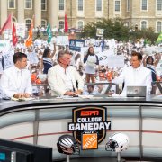 Photo: Isaiah Vazquez/Getty Images