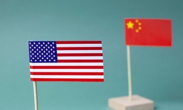 Photo: dore art/Adobe Stock