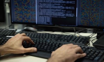 Photo: THOMAS SAMSON/AFP via Getty Images