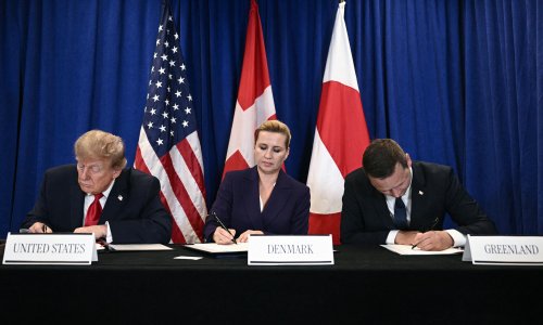 Photo: Brendan SMIALOWSKI / AFP via Getty Images