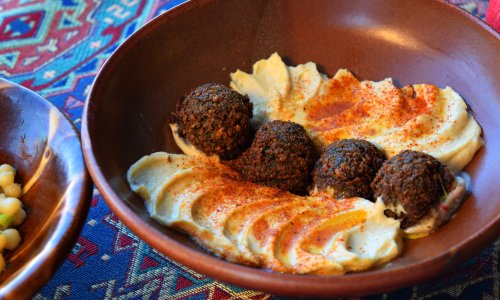 Love is in the Air: Valentine's Day in the Middle East