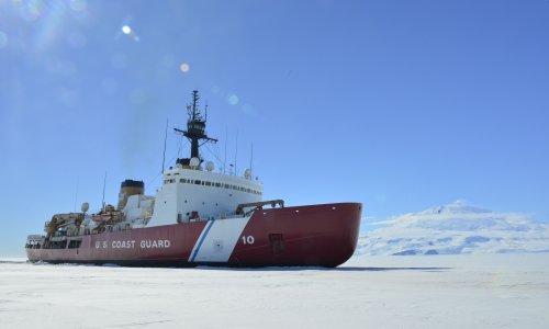 Photo: Chief Petty Officer Nick Ameen/U.S. Coast Guard