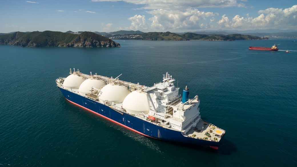 Oil and Gas Majors in the Energy Transition - Vimarsana News