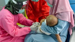 Photo: CHAIDEER MAHYUDDIN/AFP via Getty Images