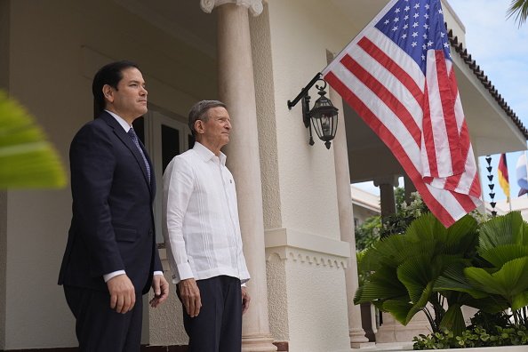 Photo: Mark Schiefelbein/POOL/AFP/Getty Images